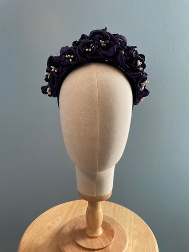 Purple florets with pearl stamens headpiece